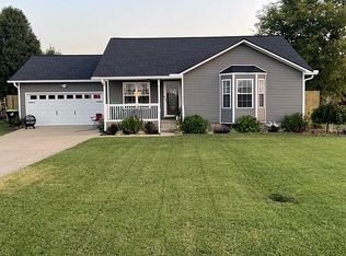 10367 Bell Station Rd, Oak Grove, KY 42262