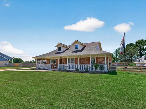 10711 Indian Trails Dr, Tomball, TX 77375
