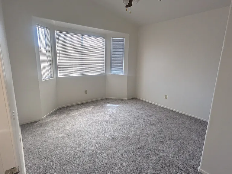 7835 S Lennox Ln — Photo 5