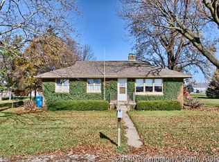 1801 W Hensley Rd, Champaign, IL