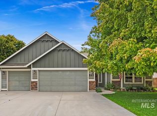 562 Castle Rock Ave, Middleton, ID 83644