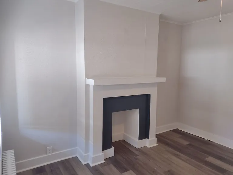4208 Calvin St — Photo 4