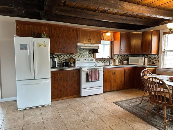 107 Ainsworth Road, Woodbury, VT 05681