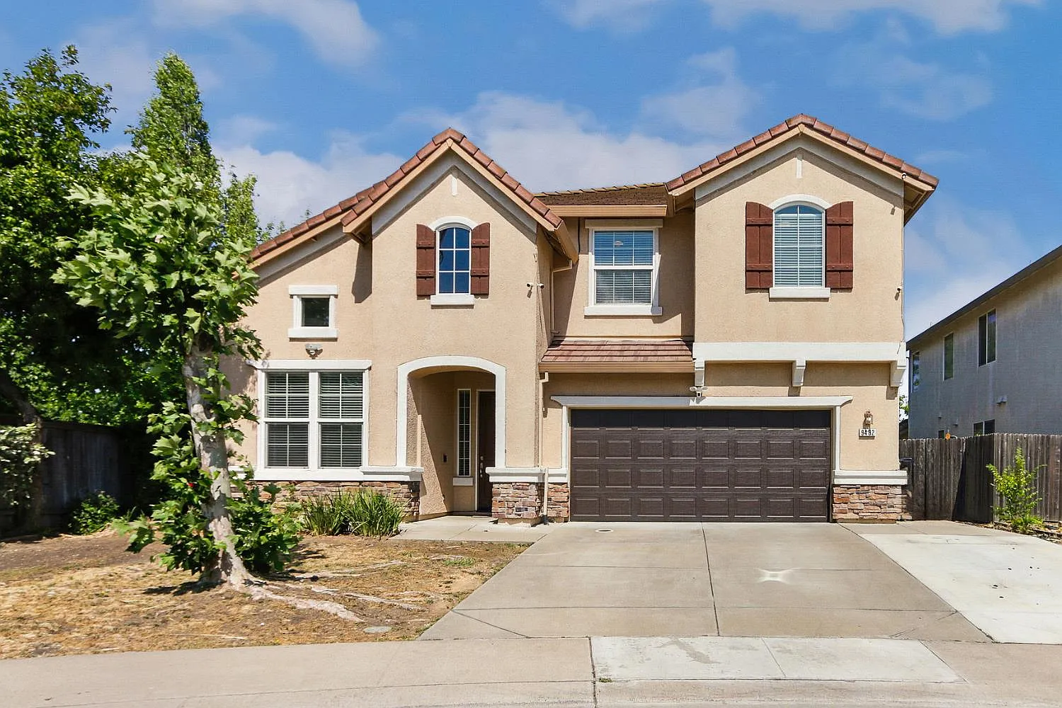 9482 Marius Way photo 1