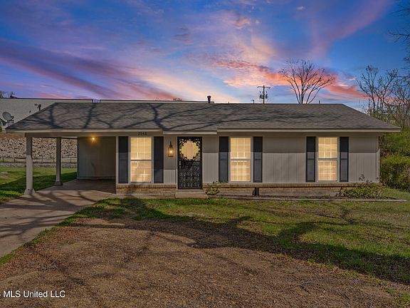 3rd image of 2948 Caffey St