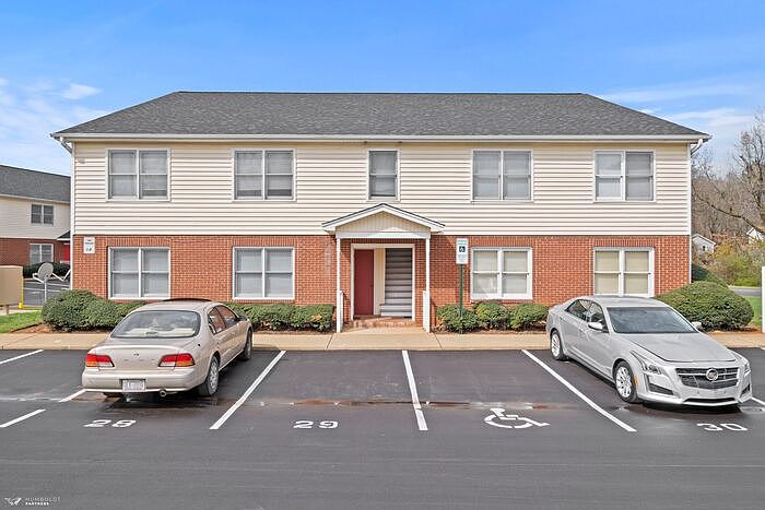 1st image of 200 Stroupe Rd #O