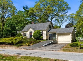 3 Hall Ave, Andover, MA 01810