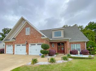 1508 Fairway Dr, Bainbridge, GA 39819
