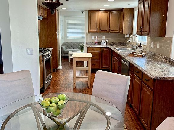 2nd image of 9941 Millwood Cir