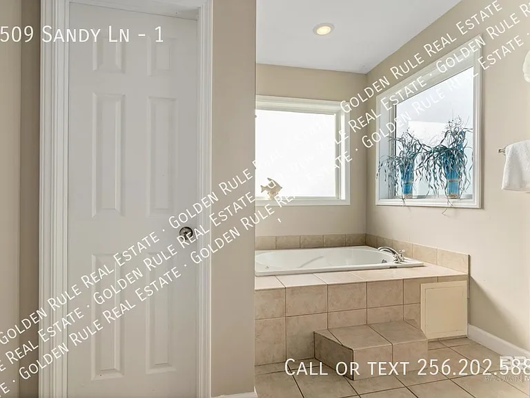 1509 Sandy Ln #1 — Photo 34