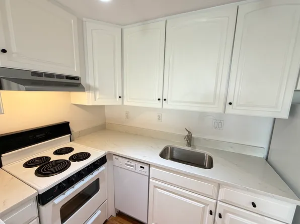 1691 Cambridge St, Cambridge, MA