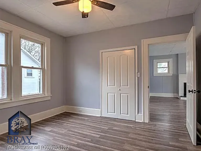 1362 E Center St — Photo 10
