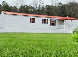 1019 Rev Jw Carter Rd, Manning, SC 29102