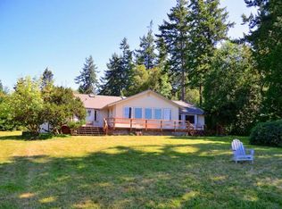4577 NE Twin Spits Rd, Hansville, WA 98340