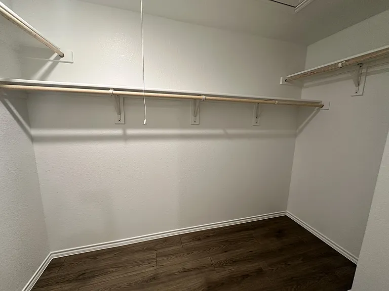 1121 Southfield Dr — Photo 10