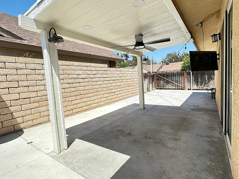 7082 Larkspur Pl — Photo 25