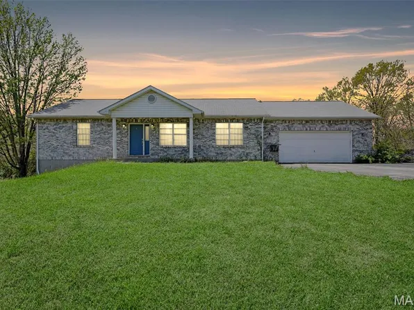 65 Longview Dr, Hillsboro, MO 63050