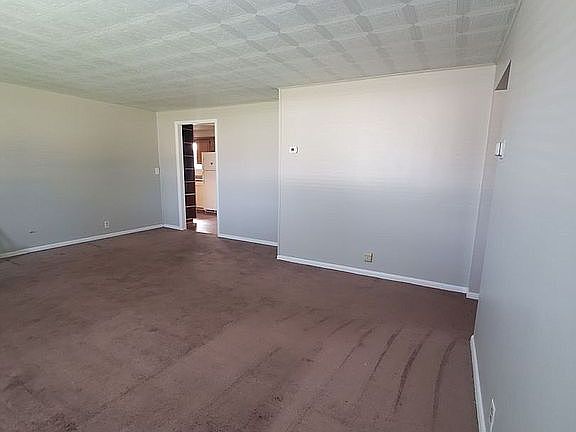 2nd image of 803 W Harvard Ave