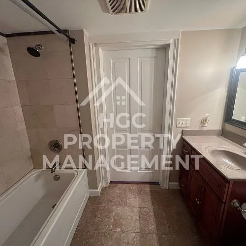 527 Patrick St — Photo 26