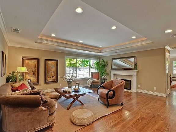 3rd image of 22065 Clearwood Ct