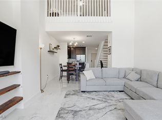 2743 1st St APT 109, Fort Myers, FL 33916