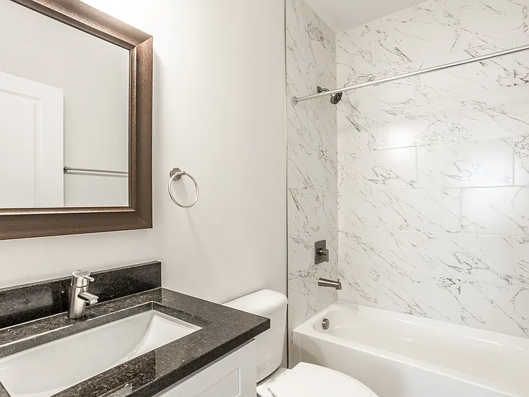 726 Parkway Ave — Photo 21