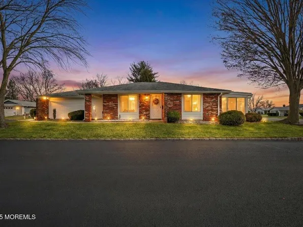 205A Newport Road #205A, Monroe, NJ 08831