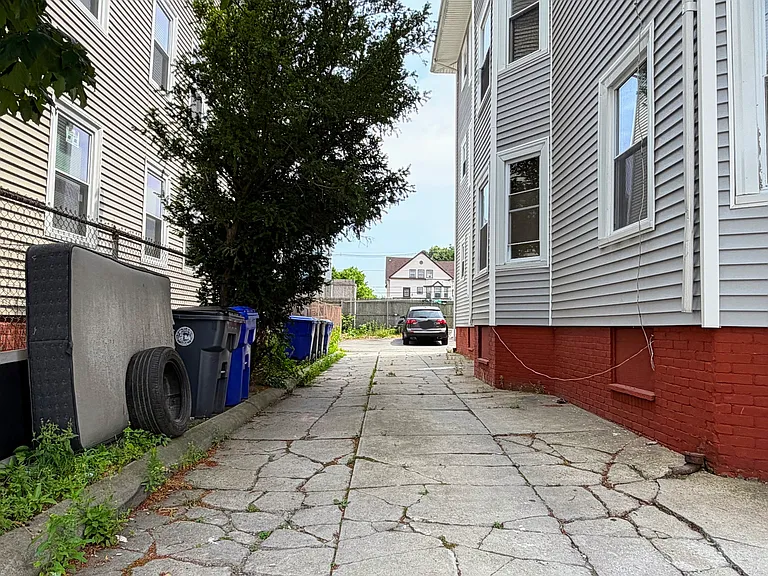 40 Atlantic Ave #3 — Photo 2