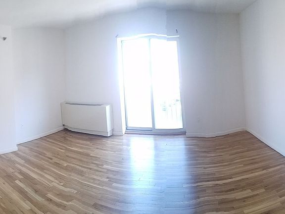 3rd image of 10124 Queens Blvd APT 4B