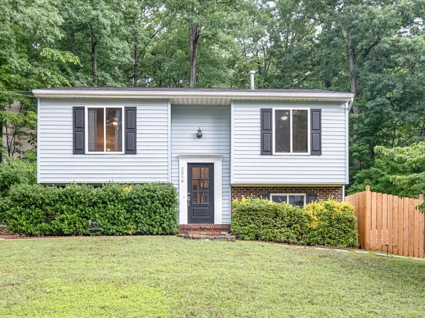 2216 Lawrence Dr, Raleigh, NC 27603