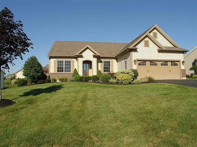 1st image of 11 Bedford Cir