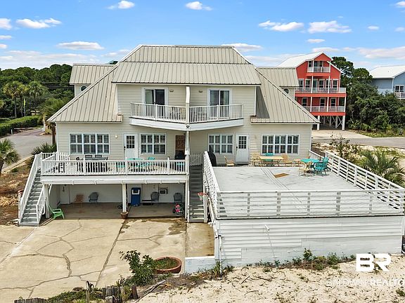 3rd image of 432 Dune Dr #B