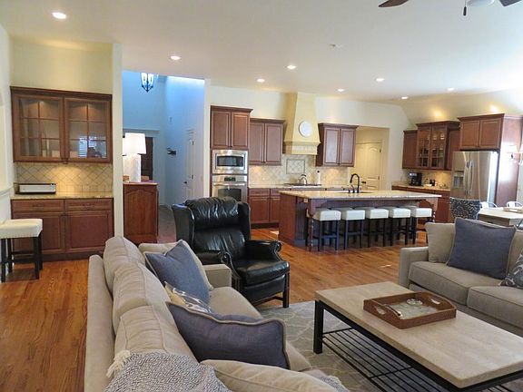 Open and spacious living and kitchen.