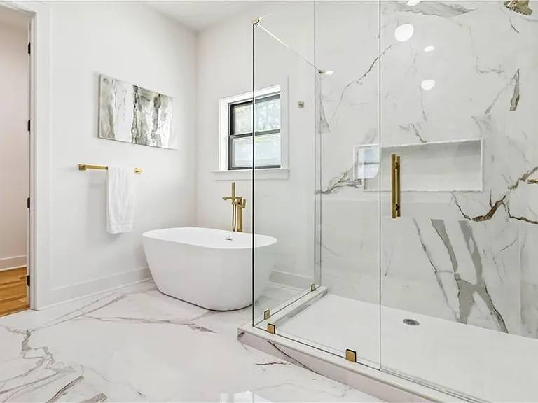 1554 Columbia Cir — Photo 25