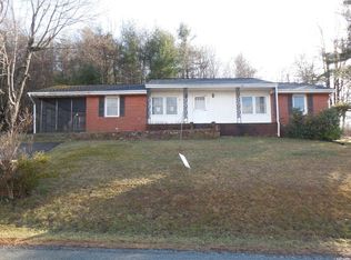 9901 Fortune Ridge Rd, Bent Mountain, VA 24059