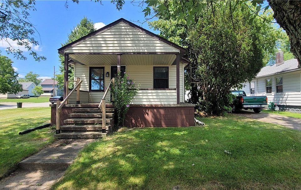 1st image of 458 Penhale Ave