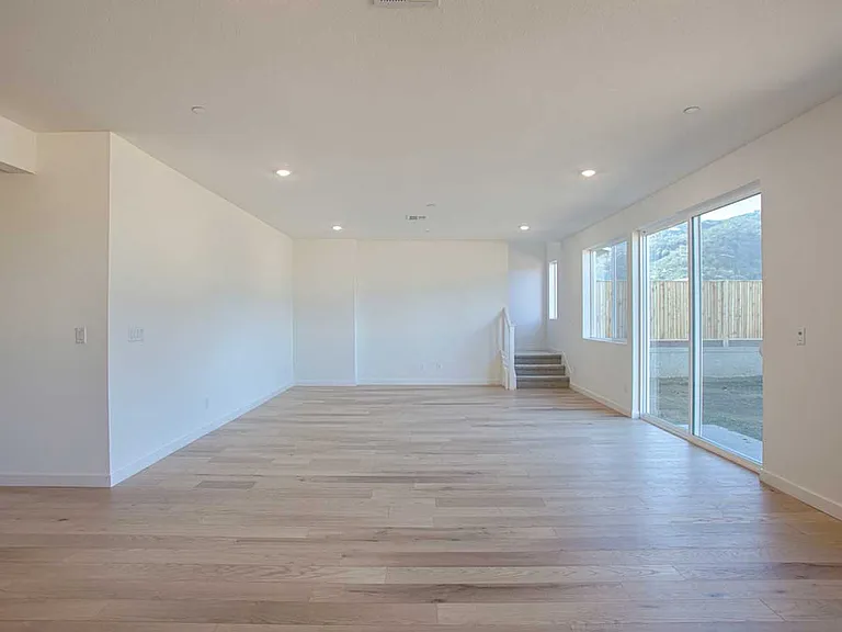 7131 Hakkan Dr — Photo 18