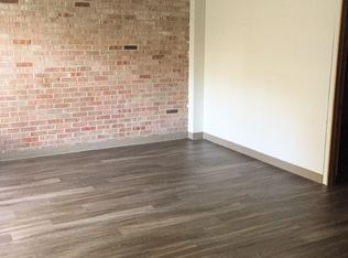 1515 Lincolnshire Dr #1406, Champaign, IL 61821