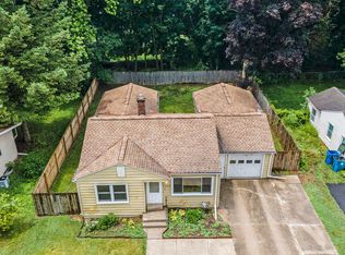 1233 Craft Ave, Kalamazoo, MI 49048