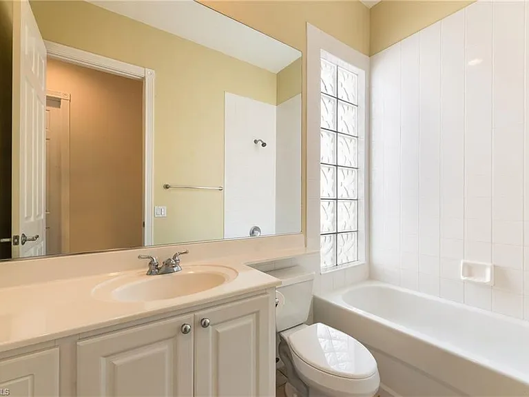 28329 Moray Dr — Photo 18