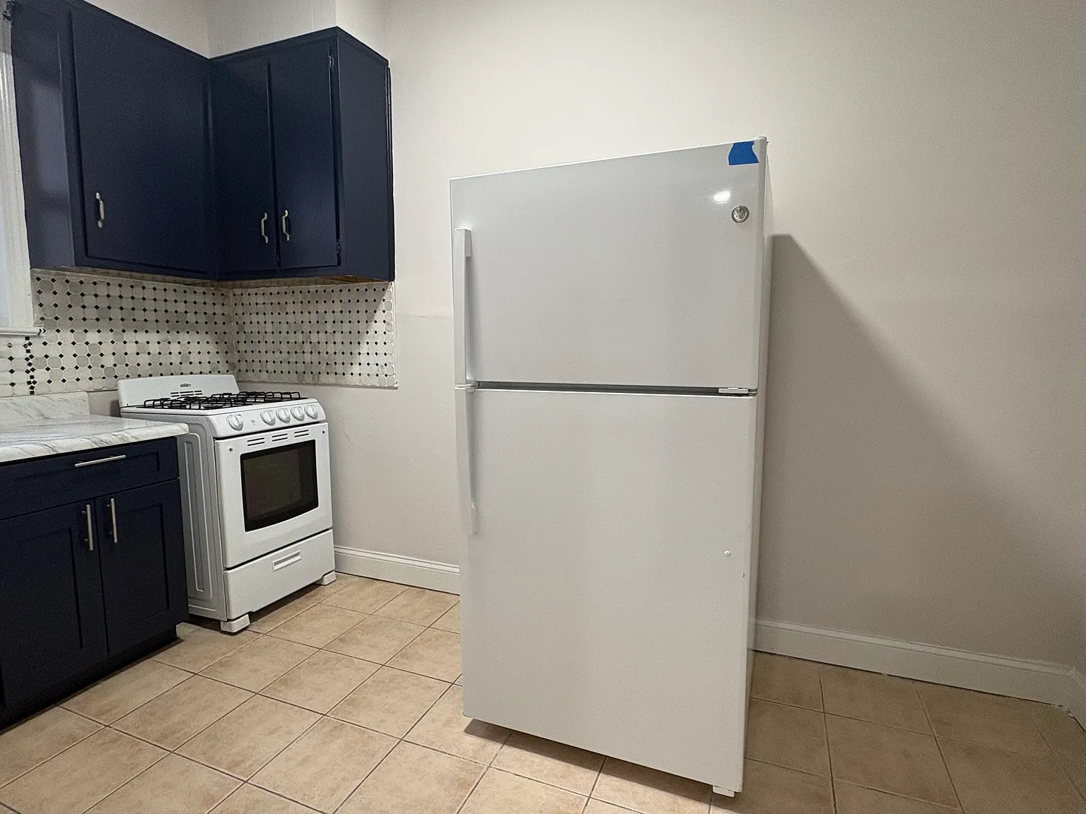 2 bed, $1,850 — Photo 4