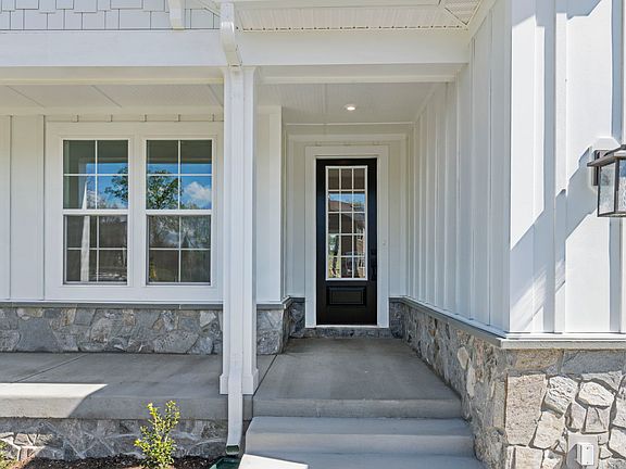 Willow Elevation C on Walkout Basement Foundation