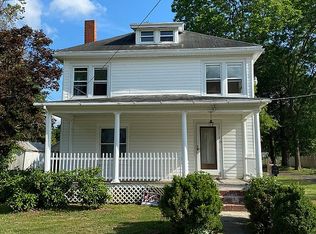 30431 Oak St, Princess Anne, MD