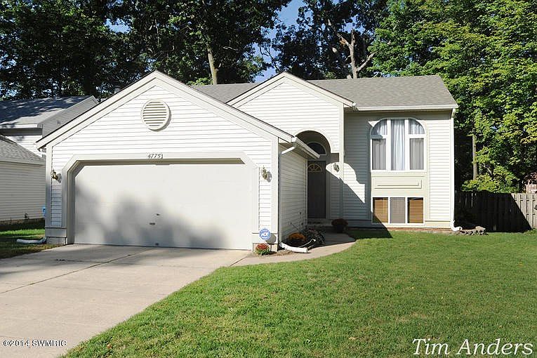 1st image of 4775 Summer Creek Ln SE