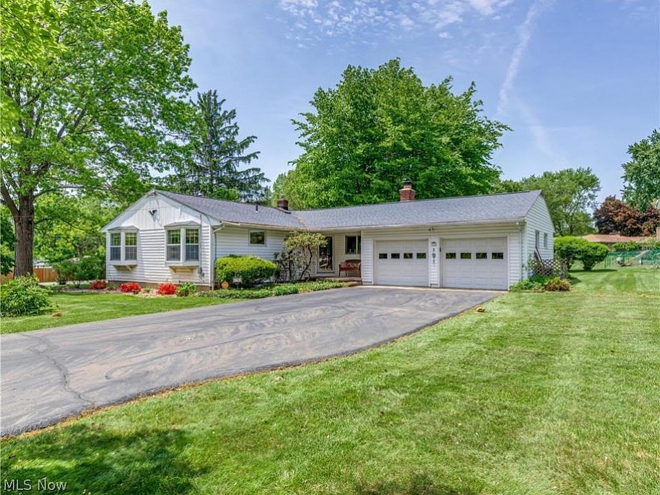1st image of 79 Ernest Dr