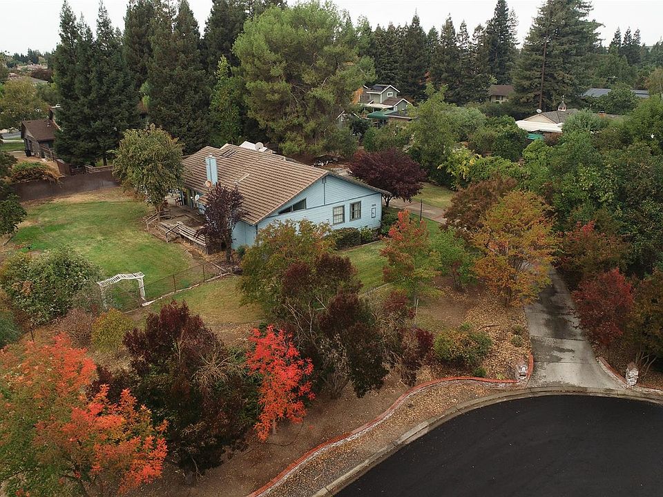 1st image of 9905 Wild Oak Ct