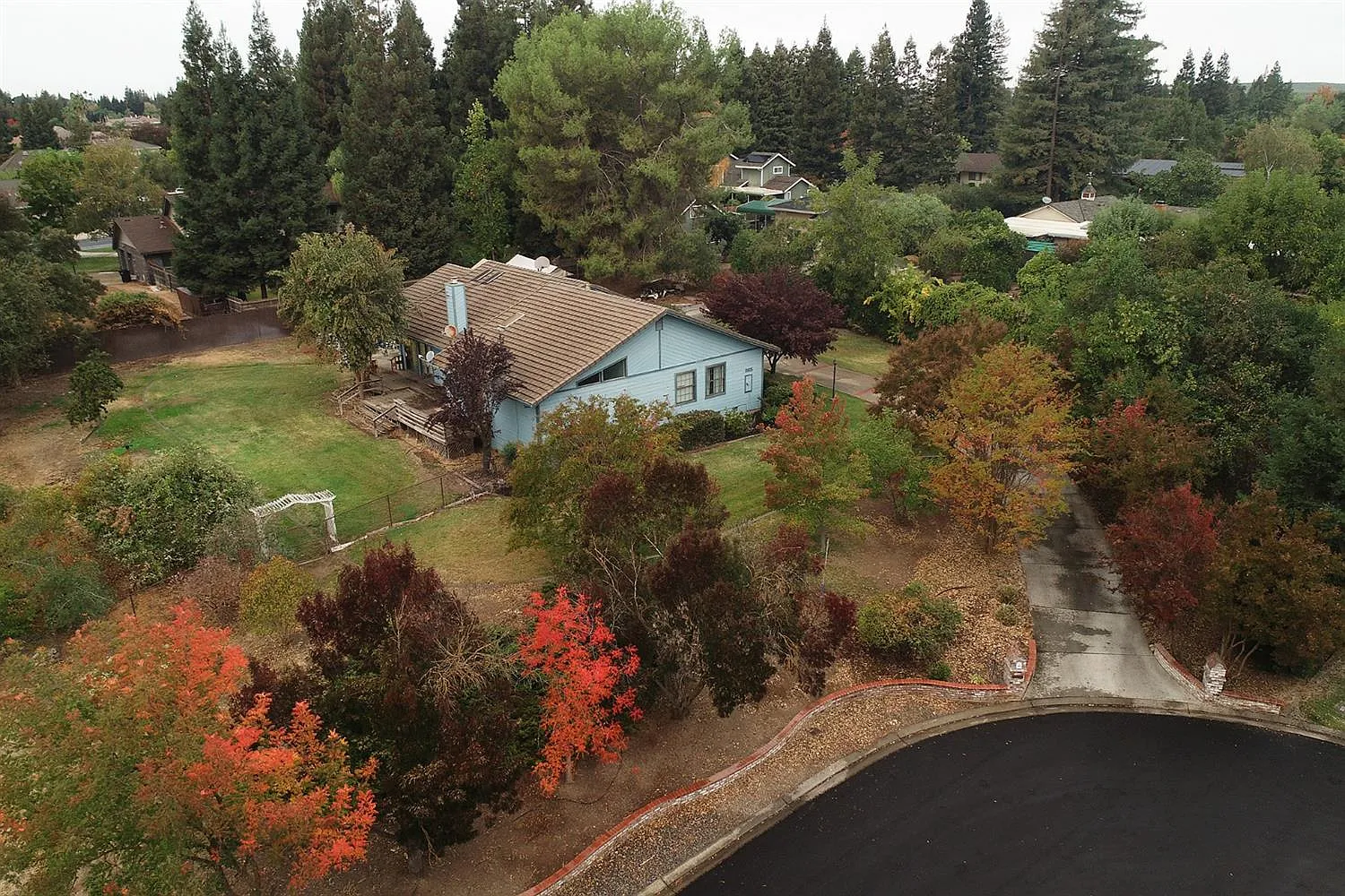 9905 Wild Oak Ct photo 1