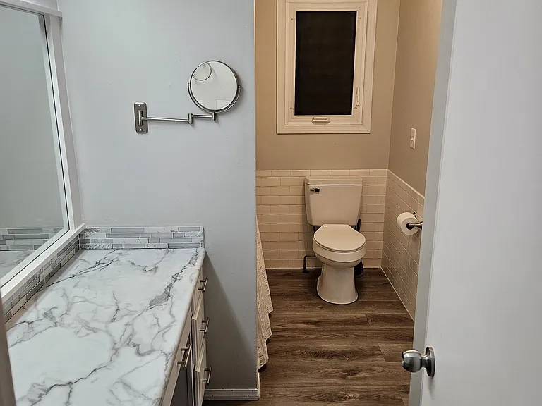 405 W Cherokee Dr — Photo 3