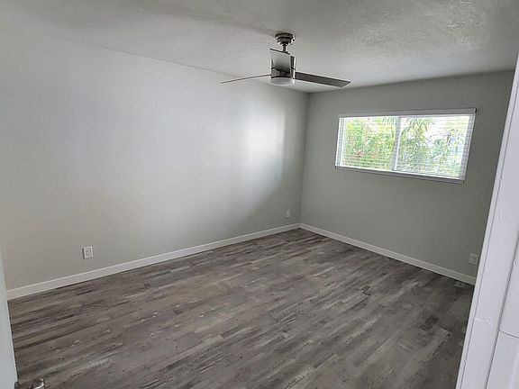 4th image of 3928 Alabama St APT E