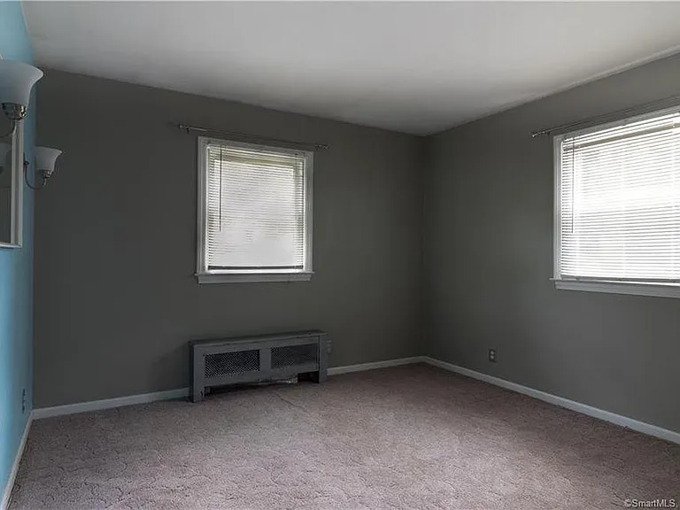 296 Toll House Ln — Photo 7